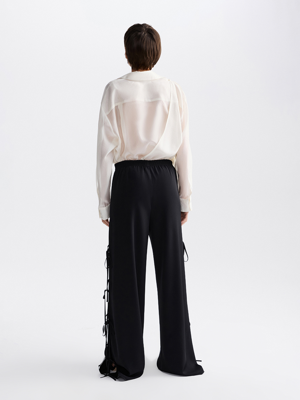 картинка брюки с завязками от магазина truered.ru (ex-SOLO·U)