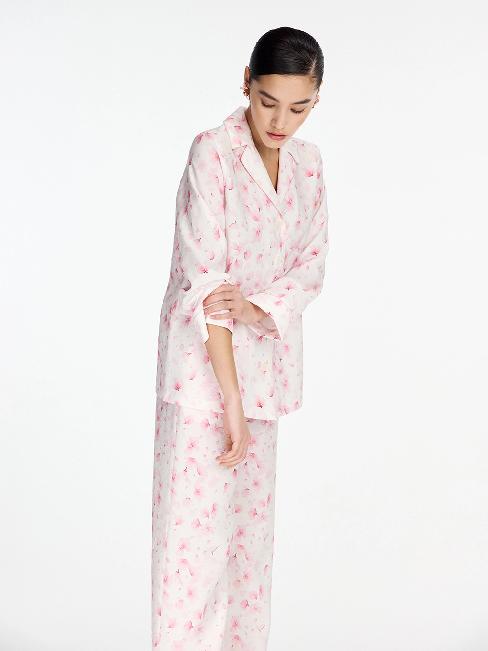 картинка рубашка из вискозного шёлка с кантом  от магазина truered.ru (ex-SOLO·U)