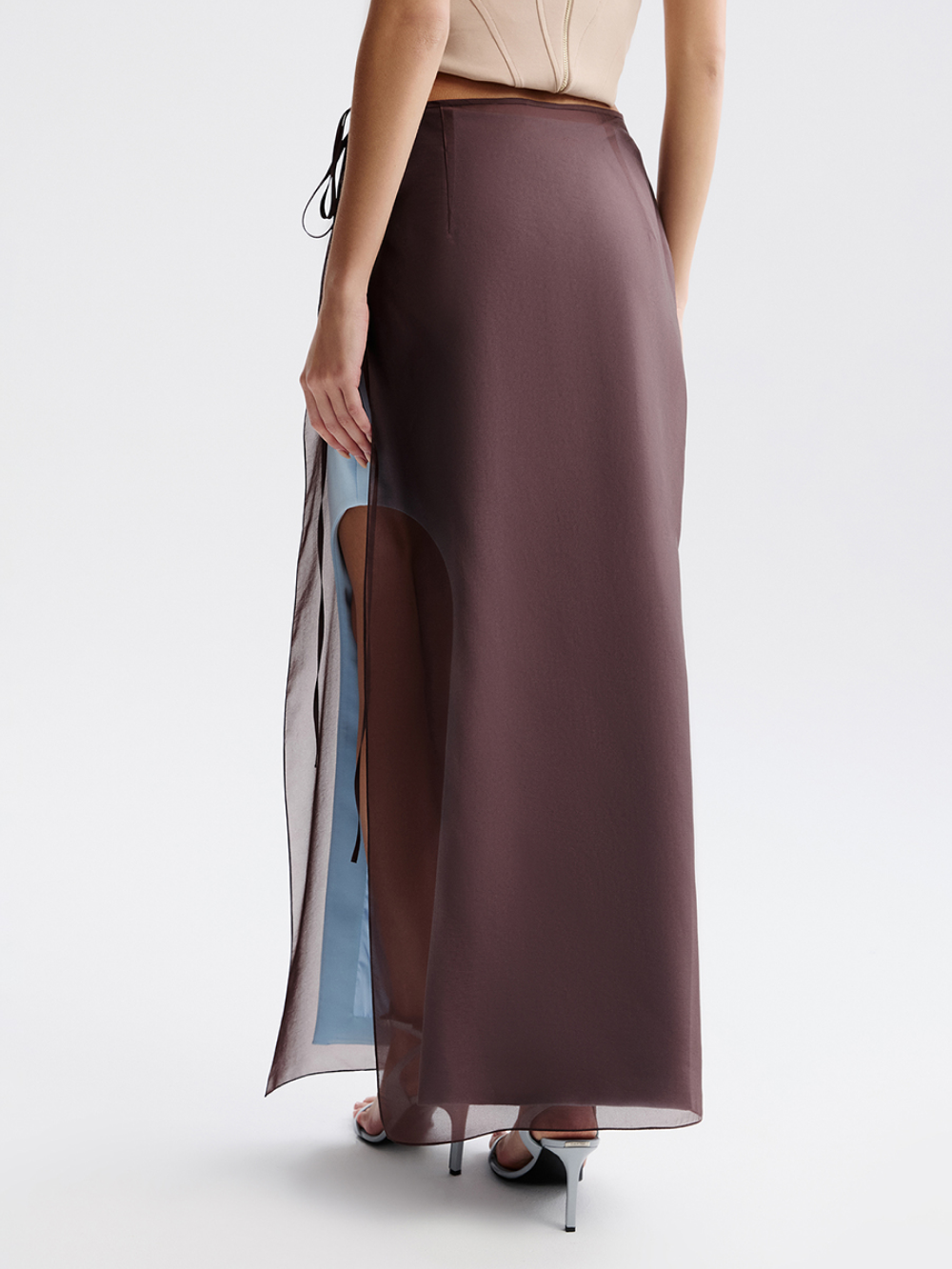 картинка юбка с накидкой из шифона с вышивкой от магазина truered.ru (ex-SOLO·U)