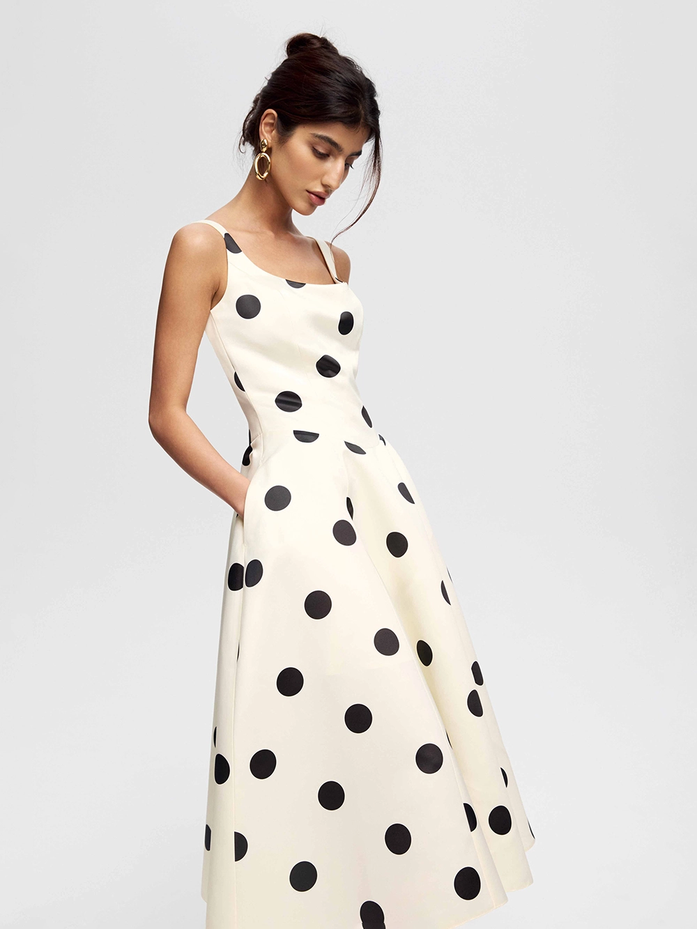 картинка платье от магазина truered.ru (ex-SOLO·U)