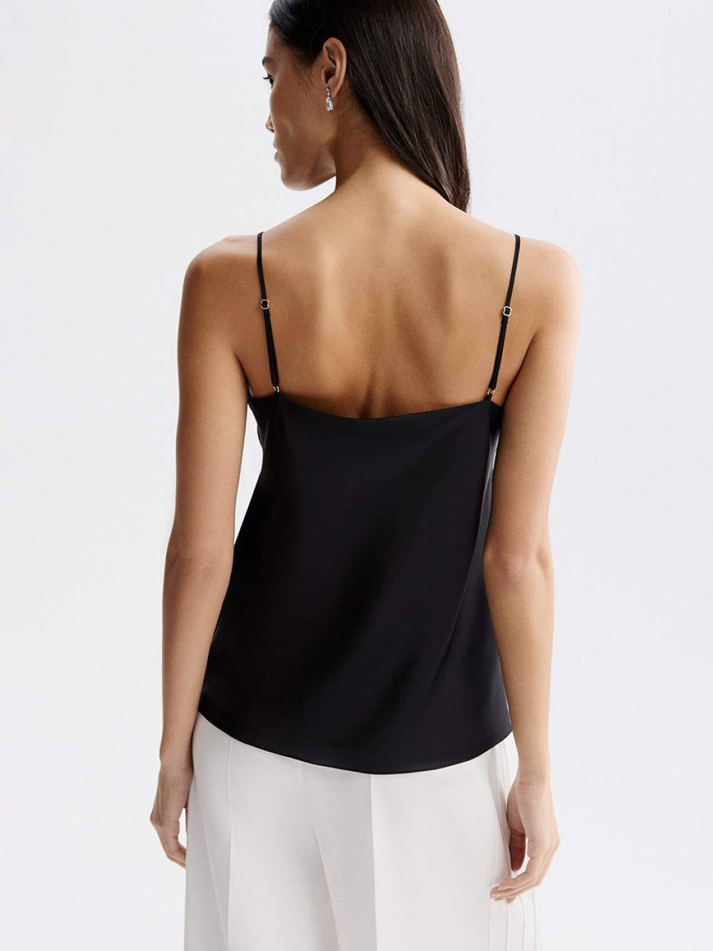 картинка топ с шёлком от магазина truered.ru (ex-SOLO·U)