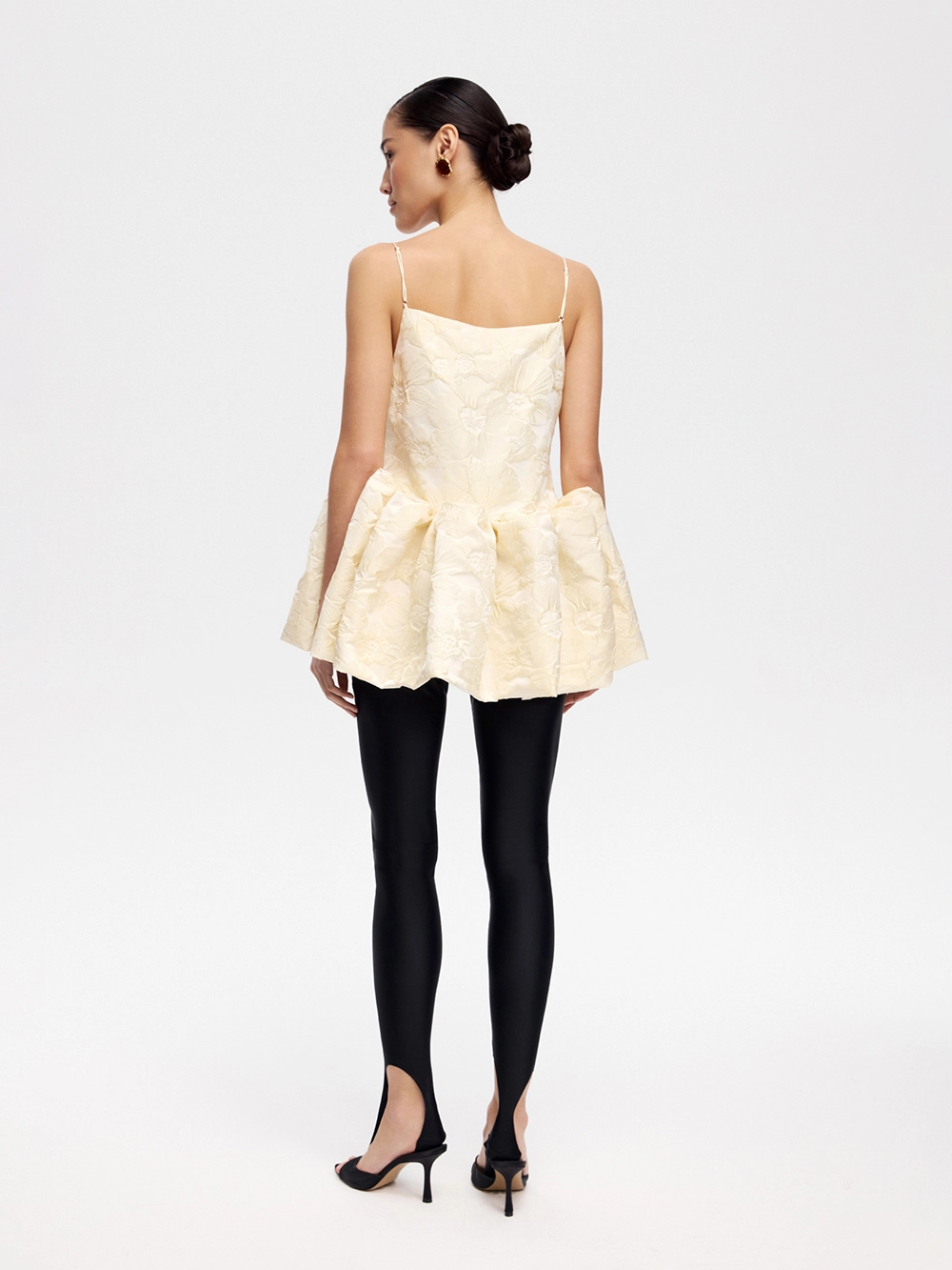 картинка топ от магазина truered.ru (ex-SOLO·U)