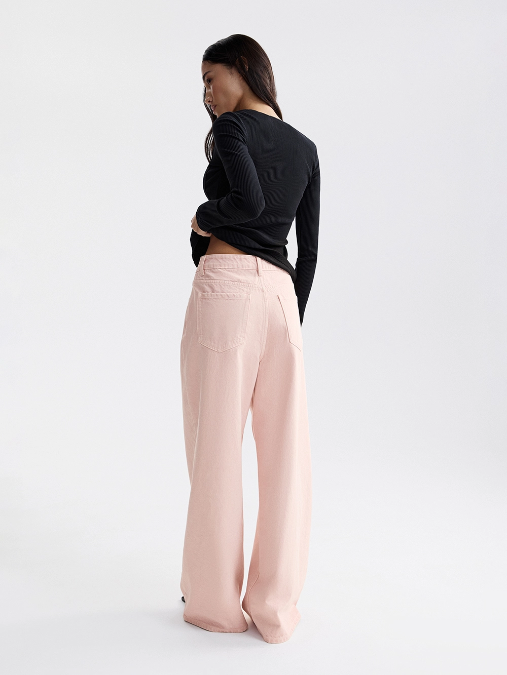 картинка джинсы от магазина truered.ru (ex-SOLO·U)