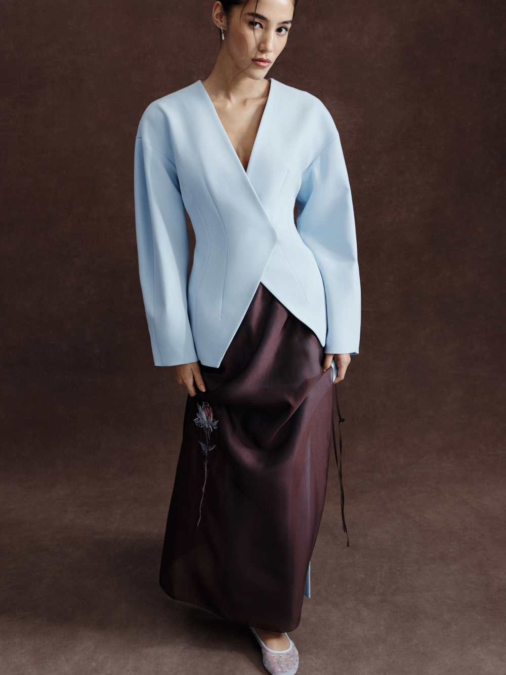 картинка жакет со скруглёнными плечами от магазина truered.ru (ex-SOLO·U)