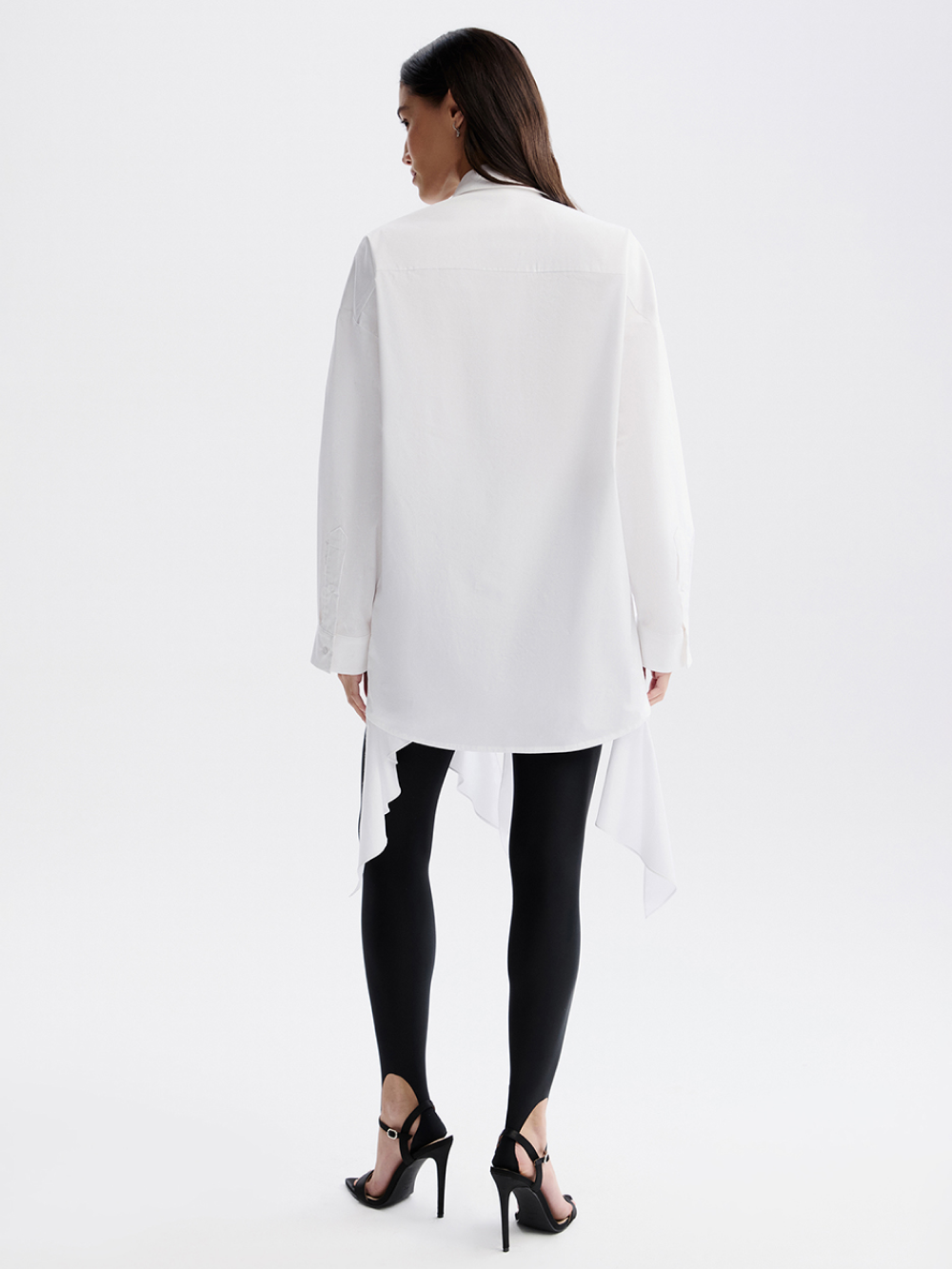 картинка рубашка с воланами от магазина truered.ru (ex-SOLO·U)