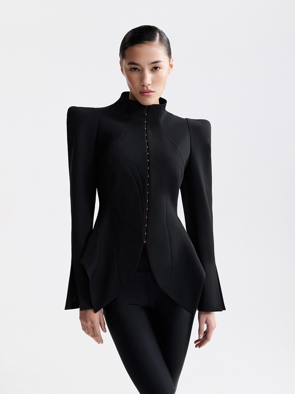 картинка жакет от магазина truered.ru (ex-SOLO·U)