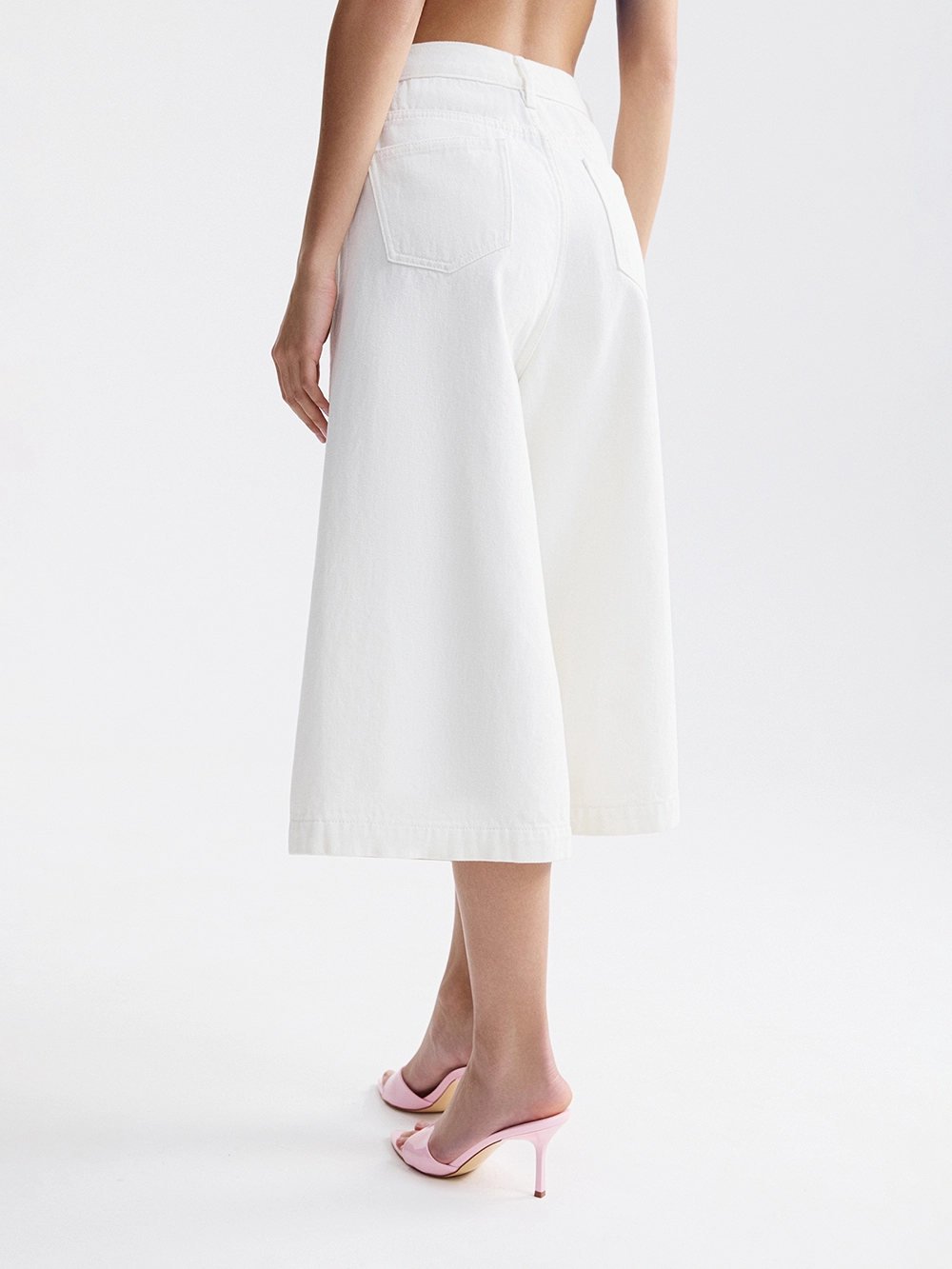 картинка шорты от магазина truered.ru (ex-SOLO·U)